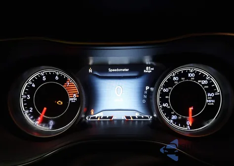 2019 Jeep Cherokee Limited 4X4 z USA, uszkodzony, nr VIN 1C4PJMDX3KD225566